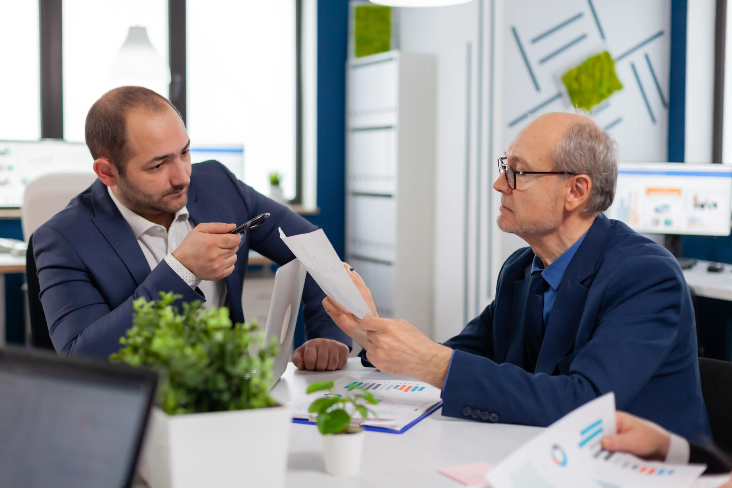 When Should You Hire a Financial Planner
